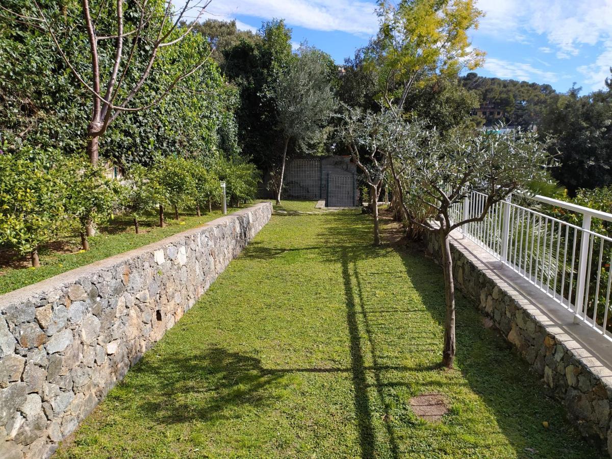 Residenza Ginepri 69 Apartman Bergeggi Kültér fotó